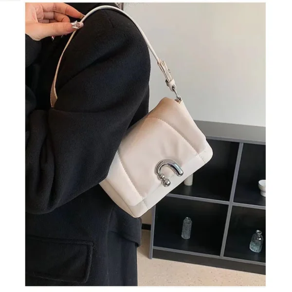 Beautiful & Trendy Casual Style Shoulder Bag (Pink Color) - Image 2