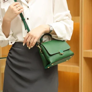 Ladies New Fashion Personality Versatile Handbag (Crossbody Style)